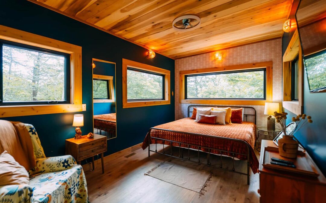 Hooting Owl Homestead